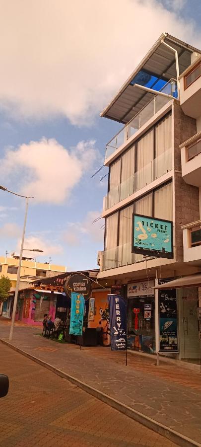 Mantarraya Panzió Puerto Baquerizo Moreno Kültér fotó